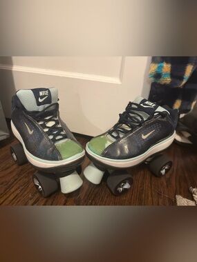 NIKE Retro Blue and Green Quad Roller Skates